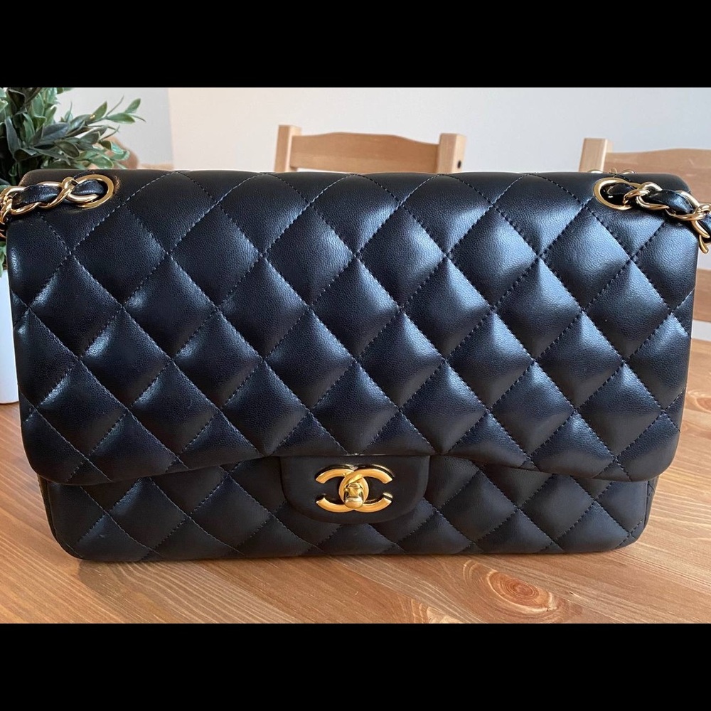 Chanel Classic Jumbo
